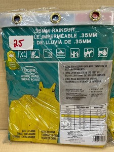 Lot Of (2) Boss .35mm Rain Suits -- Size X-Large
