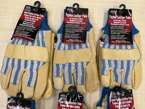 Lot Of (7) Pairs Of Size M - L - XL Pigskin Leather Insulated Work Gloves