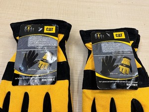 Lot Of (5) Pairs Of CAT Size Large Lined-Leather Work Gloves