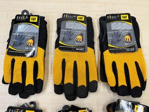 Lot Of (6) Pairs Of CAT Size L  XL  2XL Padded Work Gloves