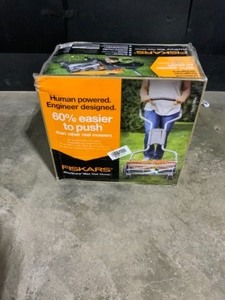 skars StaySharp 18 in. Cut Manual Push Non Electric Walk Behind Reel Mower. See Pictures
