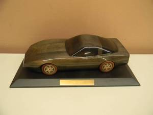 lot 40 image: 118 SCALE WOODEVER PRODUCTIONS - CURTIS STIMPSON CORVETTE - SIGNED & NUMBERED 162 OF 450 - GREAT PIECE - SEE PICTURES