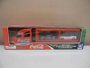 lot 55 image: GM OFFICIAL LICENSED PRODUCT 2005 CORVETTE CARRIER CocaCola - VERY COOL - NEW IN BOX - SEE PICTURES