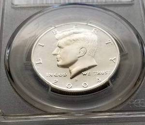 lot 04 image: 2004-S PROOF KENNEDY SILVER HALF DOLLAR PR69 PCGS