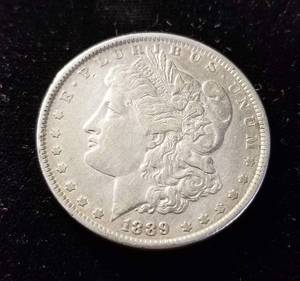 lot 28 image: 1889 MORGAN SILVER DOLLAR VF35