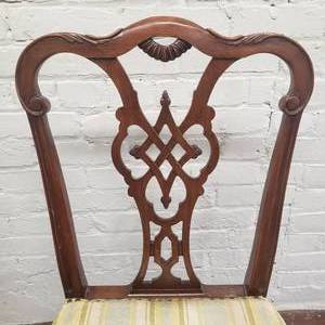lot 31 image: Elegant Chippendale Styled Accent chair