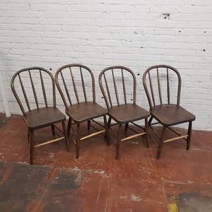 lot 66 image: Antique Windsor Bow-Back Chairs