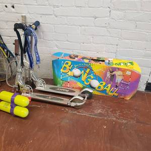 lot 112 image: Backyard Recreation Bundle