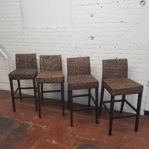 lot 1 image: Seagrass Seat Counter Stools  set of 4
