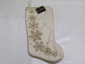 lot 923 image: Dyno St. Nicks Choice 20 Linen Christmas Snowflake Stocking - Ivory