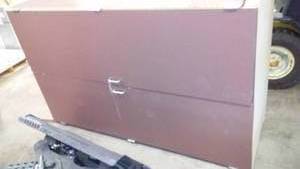 2 Door Cabinet.