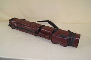 lot 10 image: Leather Wrapped Hard Shell 3 Pool Cue Case