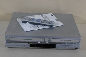 lot 21 image: JVC DR-MV5S VHS PlayerDVD Recorder with Remote