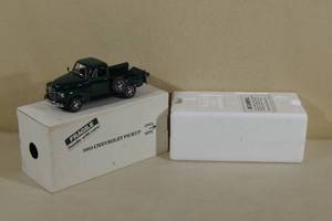lot 73 image: Danbury Mint 1953 Chevrolet Pickup Die Cast Truck Model