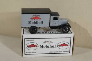 lot 84 image: ERTL Gargoyle Mobiloil Die Cast Metal Box Truck Coin Bank