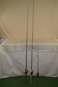 lot 122 image: 3 Spinning Fishing Rods and Reels