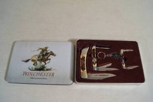 lot 102 image: Winchester 2003 Limited Edition Pocket Knife Set