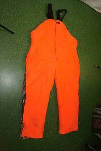 lot 133 image: Mountn Prairie Blaze OrangeNaked North Camo Reversible Bibs - XL