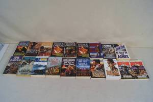 lot 147 image: Western Books - Johnstone - LAmour, Longarm, Jake Logan