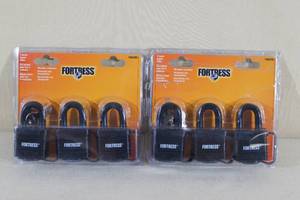 lot 182 image: 2 Packs of Fortress Keyed Locks