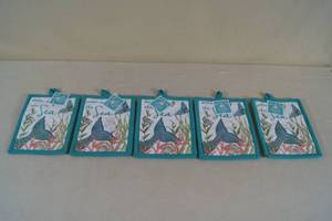 lot 197 image: Seas the Day Potholders - Mermaid