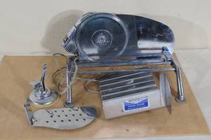 lot 243 image: Rival Electronic Food Slicer