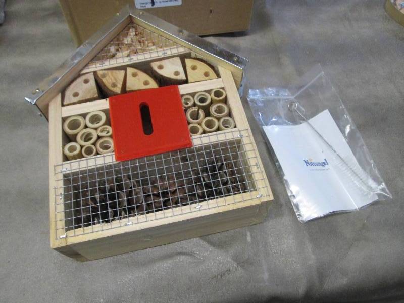 Niteangel Natural Wooden Insect Hot...
