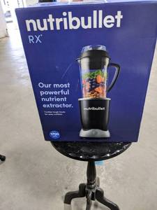 New Nutribullet Personal Blender. P...