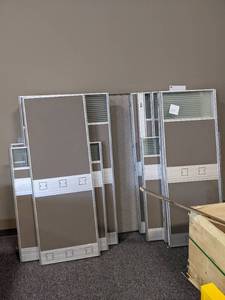 16 various size cubicle sections, m...