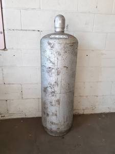 100# Propane Tank - Empty