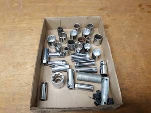 Large Lot of Assorted 12 & 38 Drive Sockets
