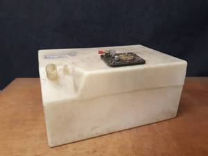 Moeller Marine Products 24 Gallon Poly Fuel Tank - Measures about 26 x 17 x 12-12