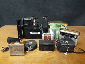 Lot of Vintage Radios and More - Elgin, Magnavox, Philco, Sony Discman and More