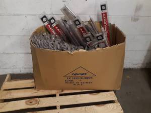 Huge Lot of NAPA Fleet Edge Heavy Duty Windshield Wipers - Many Sizes