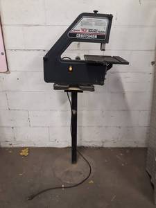 Craftsman 10 Band Saw on Stand - Tested and Works