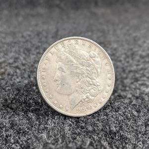 1889 Silver Morgan Dollar - Philadelphia Mint - 90% Silver