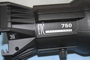 lot 124 image: ETC Source Four 750 Watt Ellipsoidal Spotlight Pro Light with 36-Degree Attachment