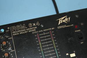 lot 139 image: Peavey R6M Recording  Monitor Rack Mount Pro Audio Mixer