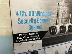 lot 120 image: New - Supersonic 4 Video Camera CCTV Surveillance Wireless Security System with NVR