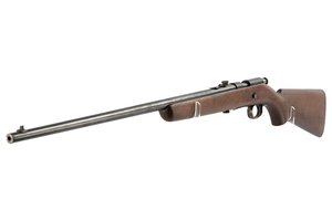 lot 184 image: Winchester Bolt Action .22