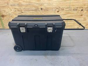 lot 26 image: STANLEY 23 in. 50 Gallon Mobile Tool Box