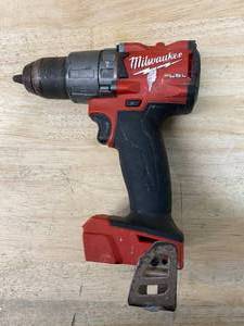 lot 73 image: MILWAUKEE M18 FUEL 18-Volt Lithium-Ion Brushless Cordless 12 in. Hammer DrillDriver (Tool-Only)