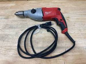 lot 60 image: MILWAUKEE 8 Amp Corded 12 in. Hammer Drill Driver