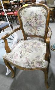 Nice vintage upholstered chair