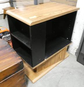 Entertainment center