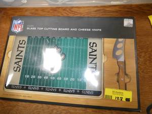 Glass top cutting board and cheese knife - NFL Saints
