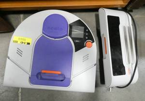 Neato robotic vacuum cleaner