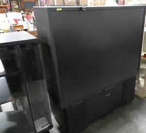 Toshiba Large projection tv - Theaterview - TZ55x71 - works