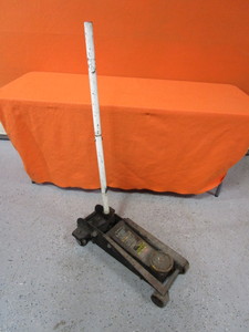 3 12 ton Floor Jack