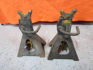 3 12 ton Jack Stands